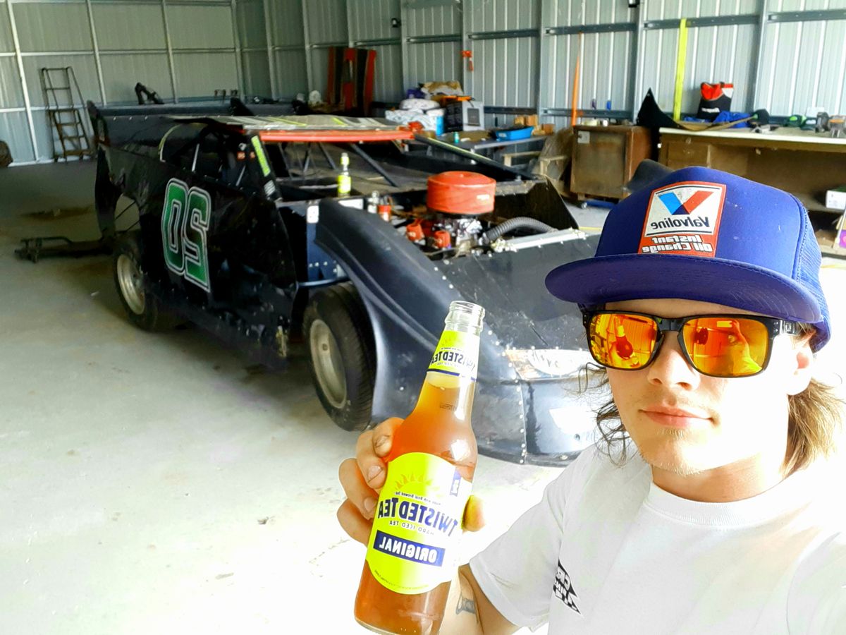 Photo 3d8ba4b4 - Captured with Camera